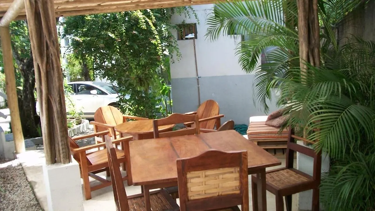 فندق مبيت وإفطار بورتو سيغورو Pousada Cabo Verde